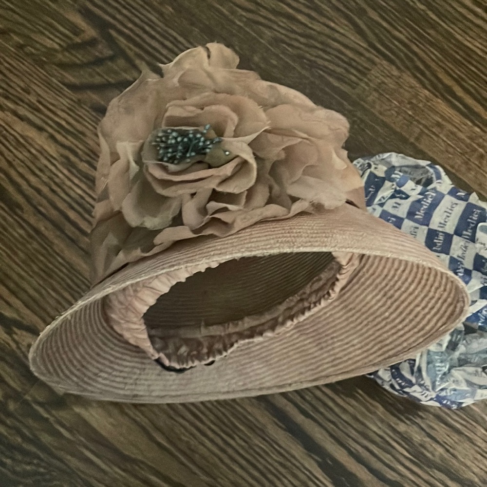 Louise Green straw hat